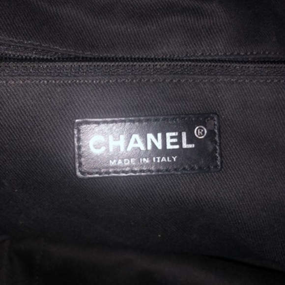 Chanel Timeless Tote - Picture 8 of 10